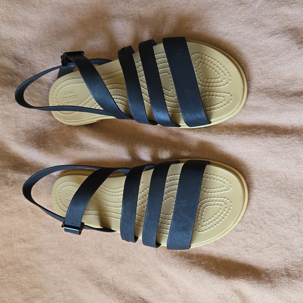 Crocs Casual Black Sandals